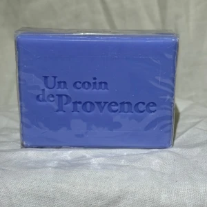 Ny! Fransk lavendel tvål - Ny! Perfekt present 💫 Doftar milt av lavendel, en väldigt behaglig doft. Nypris ca 65:-