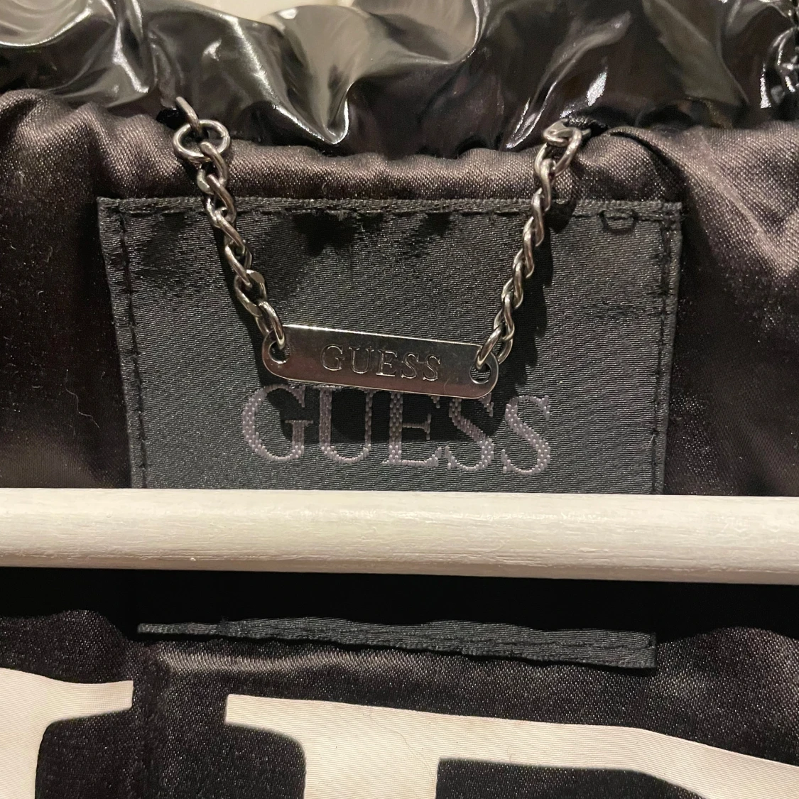 Guess puffer jacket - 90