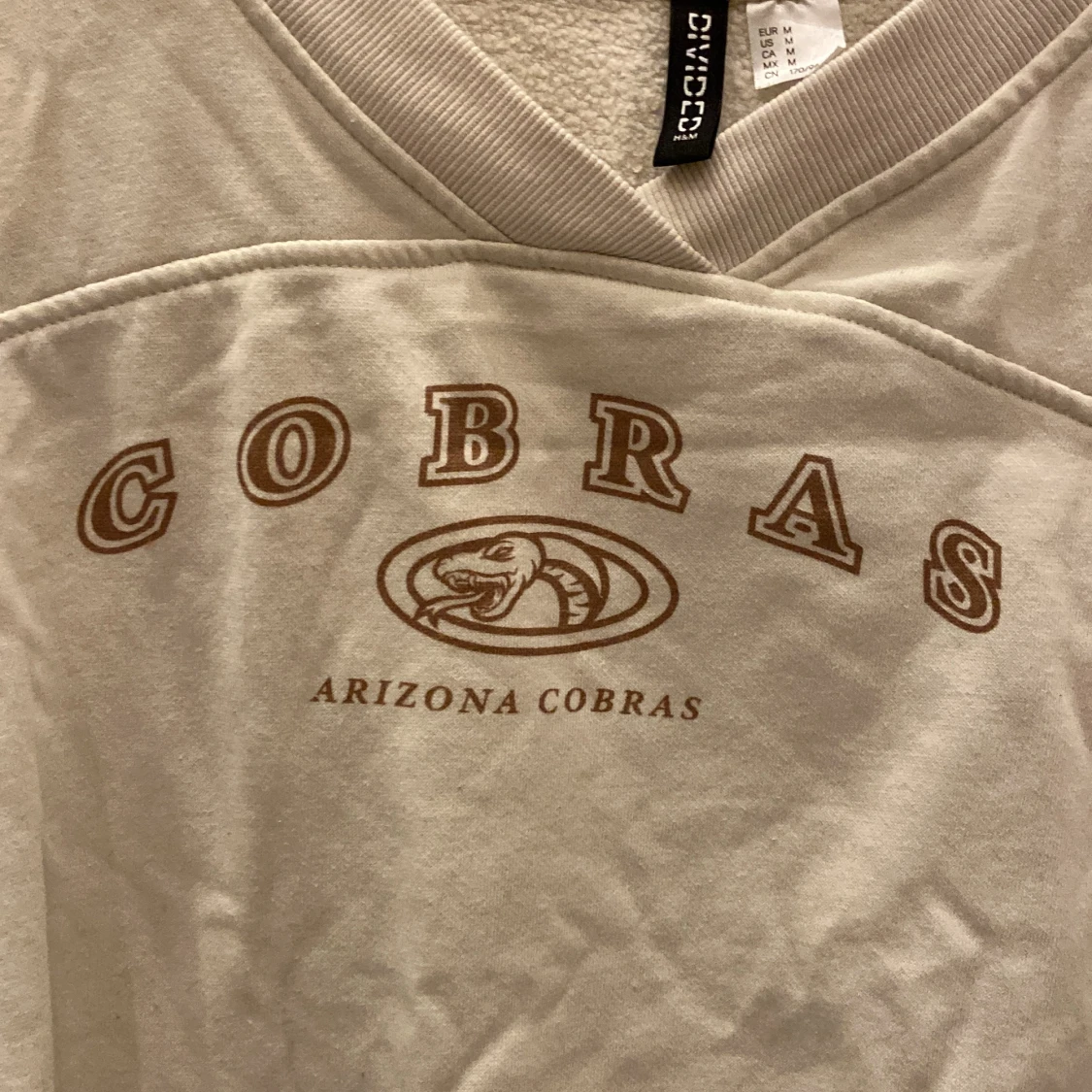 Vit sweatshirt från H&M Divided - 91