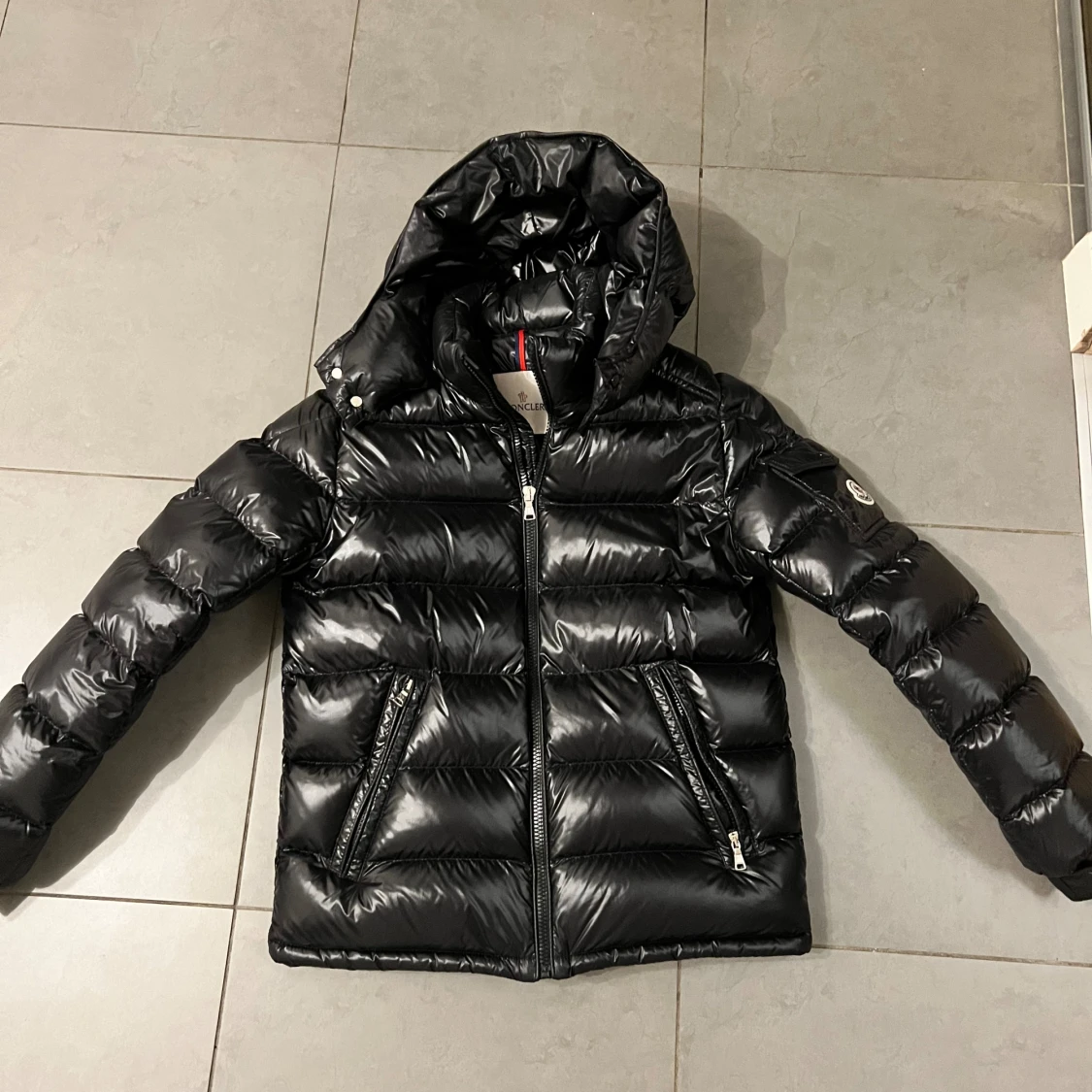 Moncler maya