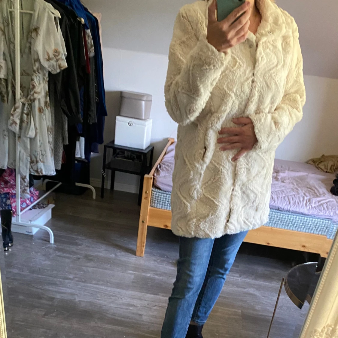 Fuskpäls jacka från Vero Moda  - 91