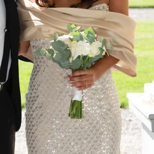 Fest klänning  - Storlek 36 Utan släp 