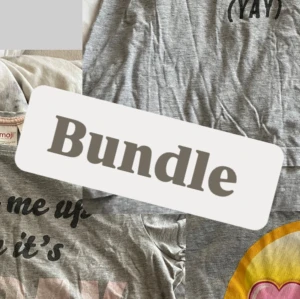 BUNDLE två emoji T-shirts - Bra skick! 