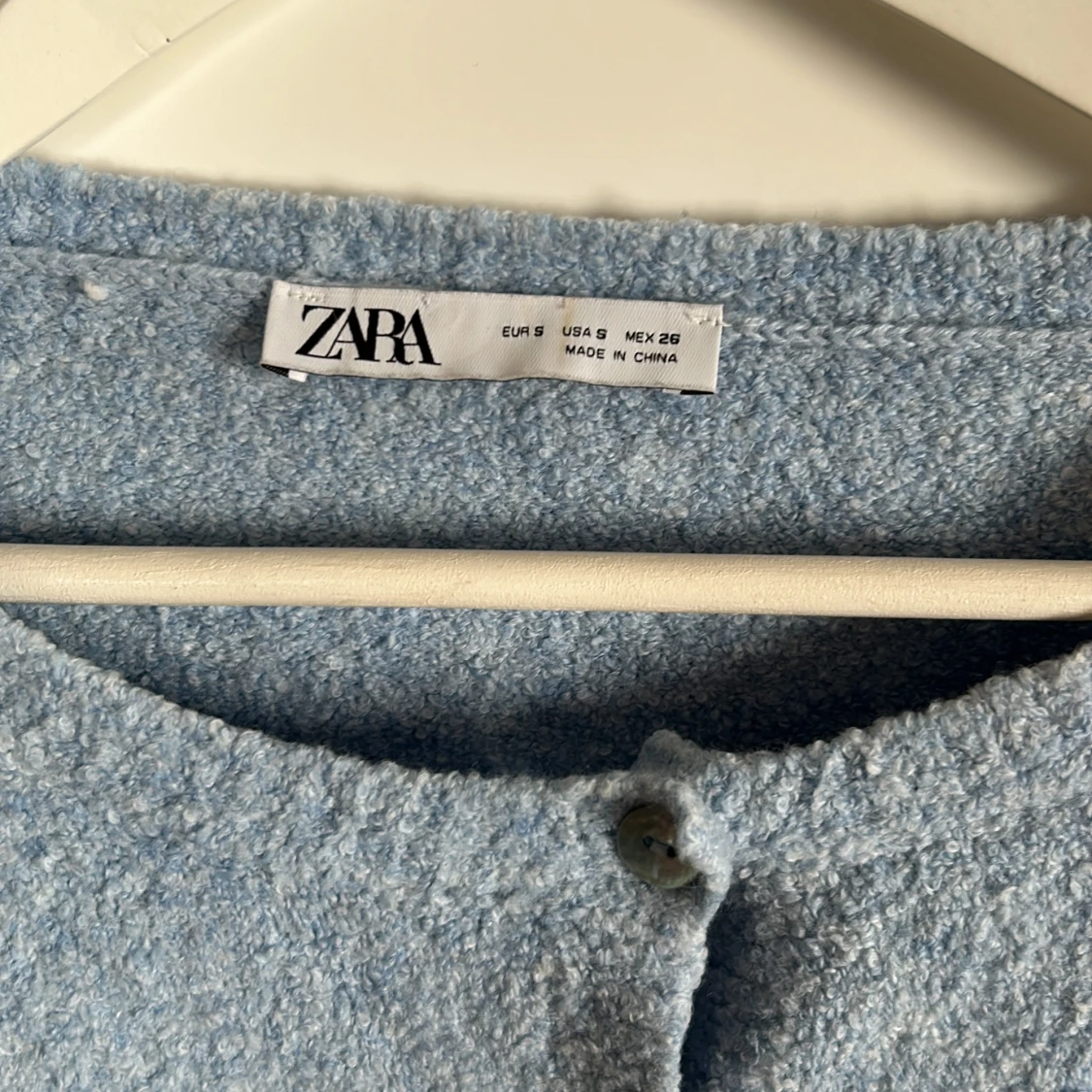 Ljusblå kofta från Zara - 90