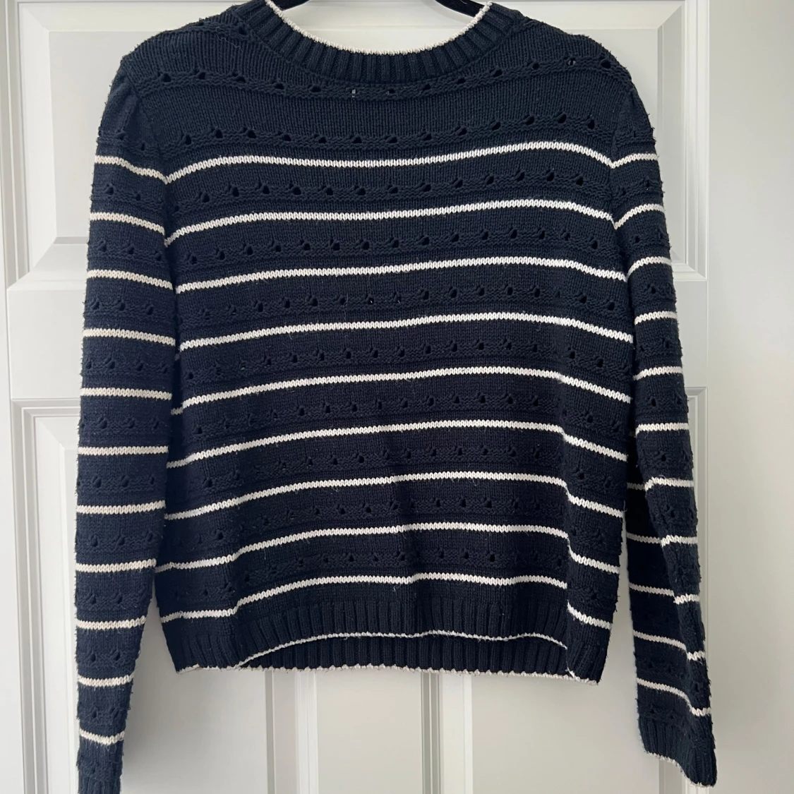 Blå vit Stickad tröja 