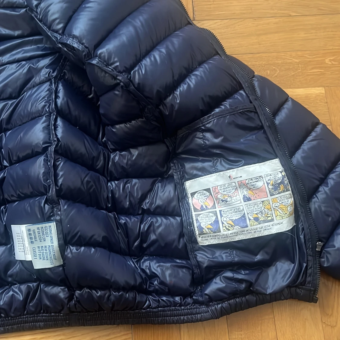 Moncler jacka  - 92