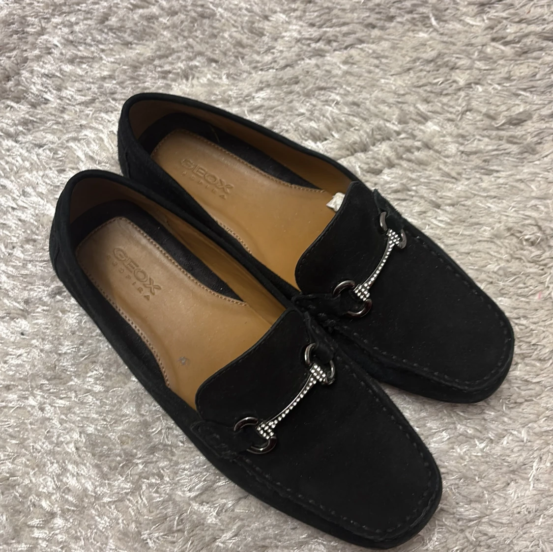 Svarta mockaloafers från Geox - 2