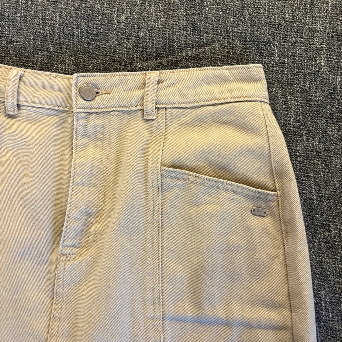 Beige jeanskjol  - 2