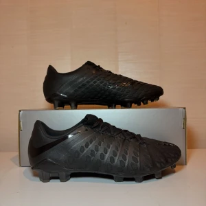 Nike Hypervenom Phantom 3 - Nike Hypervenom Phantom 3 FG “Stealth Ops” 🕷️, Skick- 9.5/10