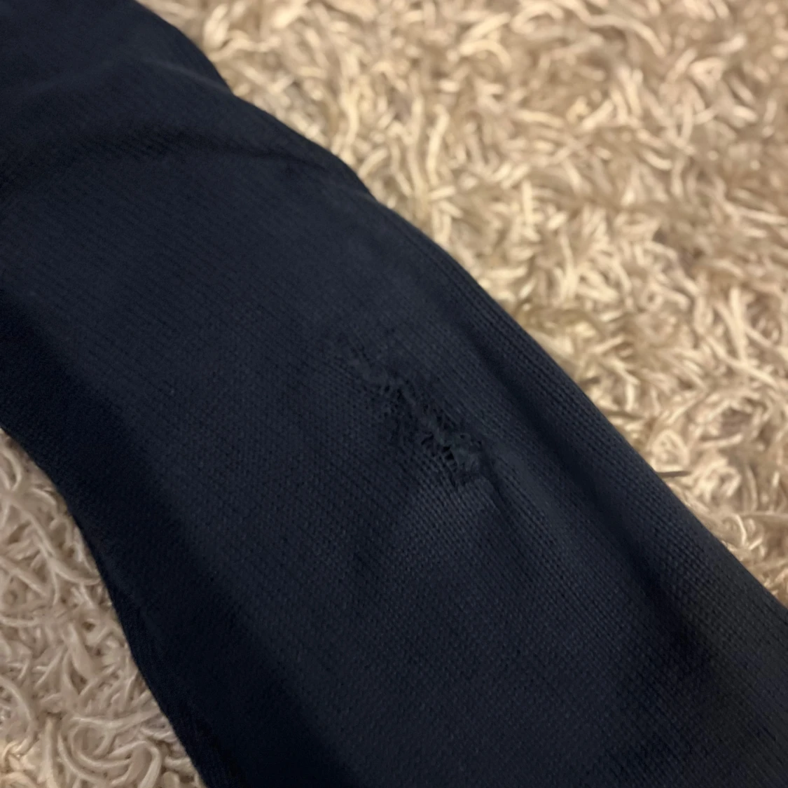 Mörkblå finstickad tröja med dragkedja från Tommy Hilfiger - 3