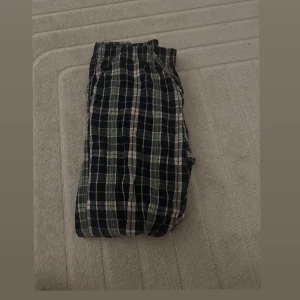 Pyjamasbyxor - Rutiga pyjamasbyxor