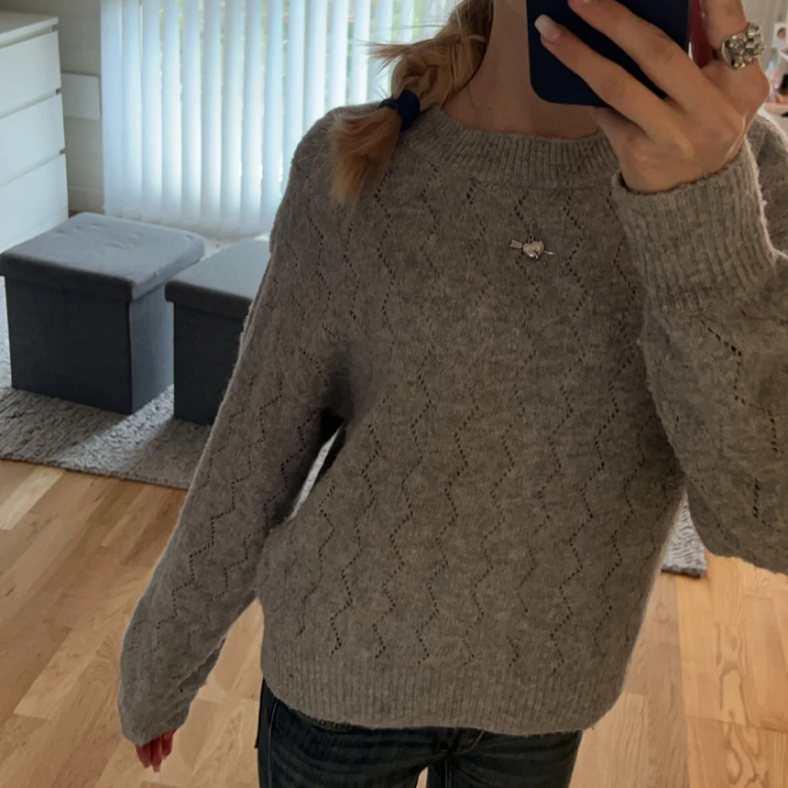 Grå stickad tröja från Vero Moda