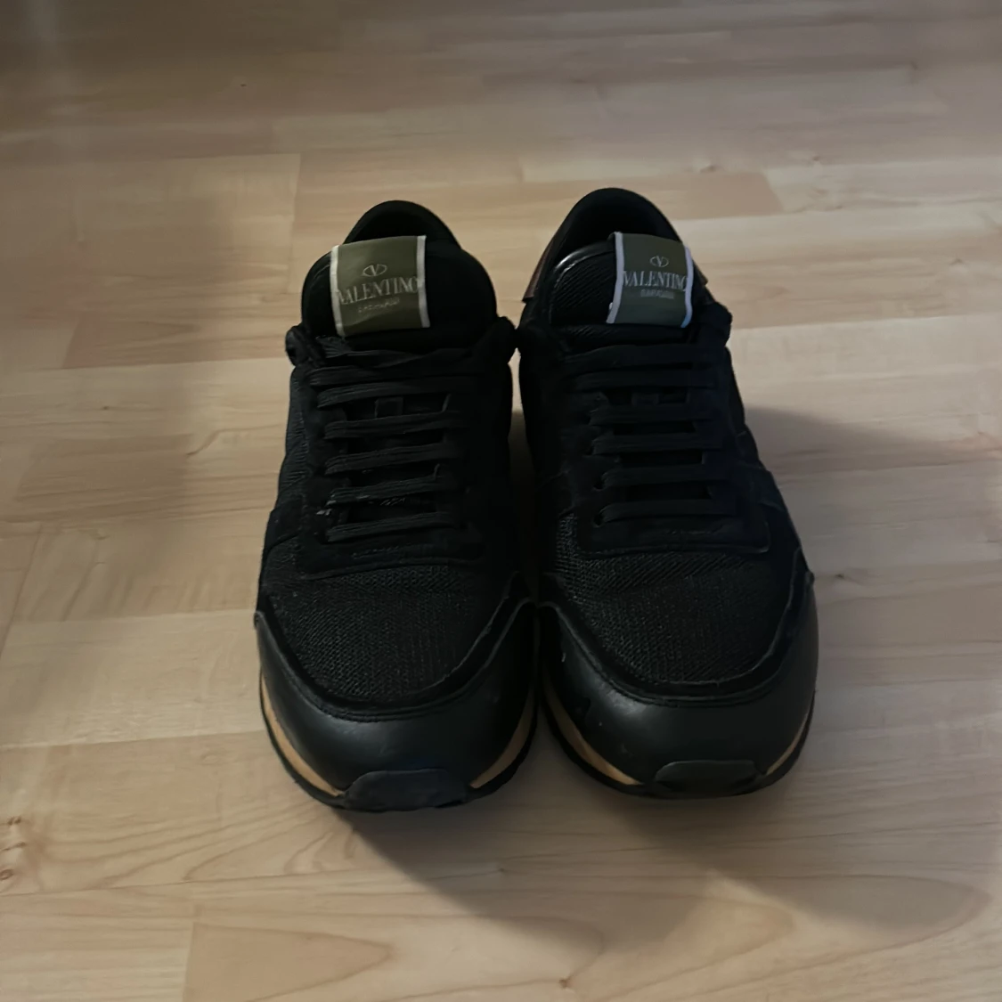 Svarta valentino rockrunners 