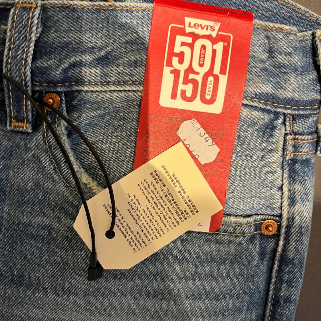 Helt nya Levis 501 jeans i ljusblå denim - 2
