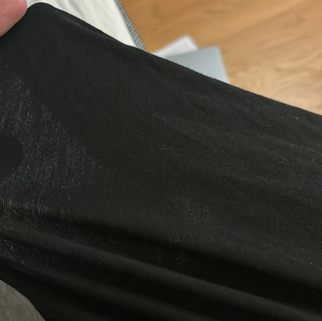 Svart croppad topp med öppen rygg - 92