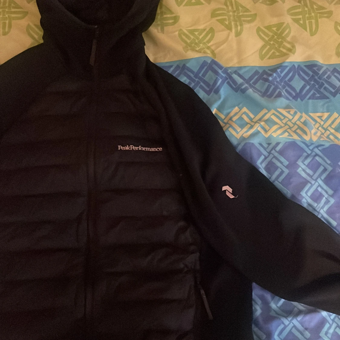Svart jacka från Peak Performance - 90