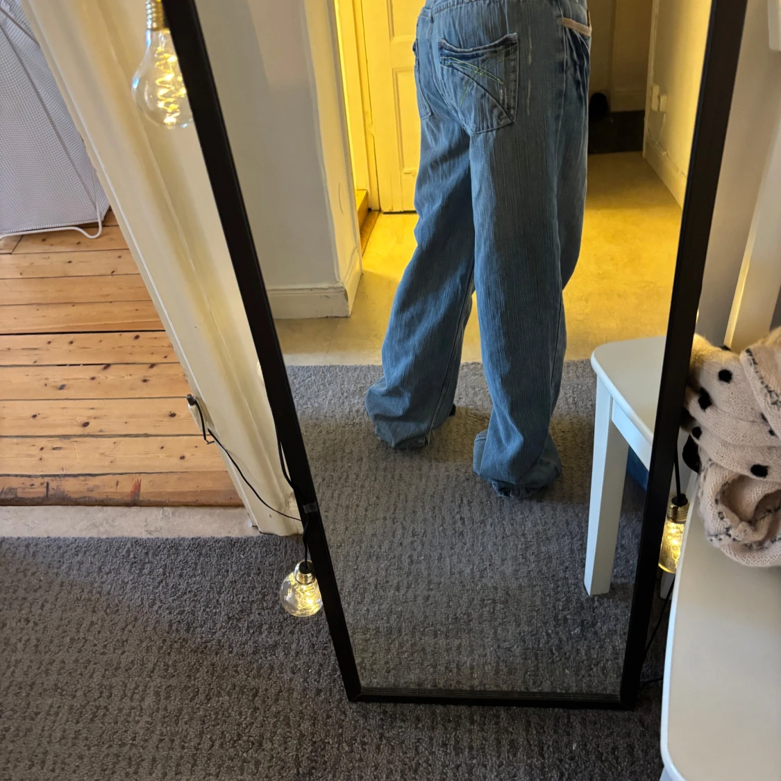 Blå jeans med vida ben - 90