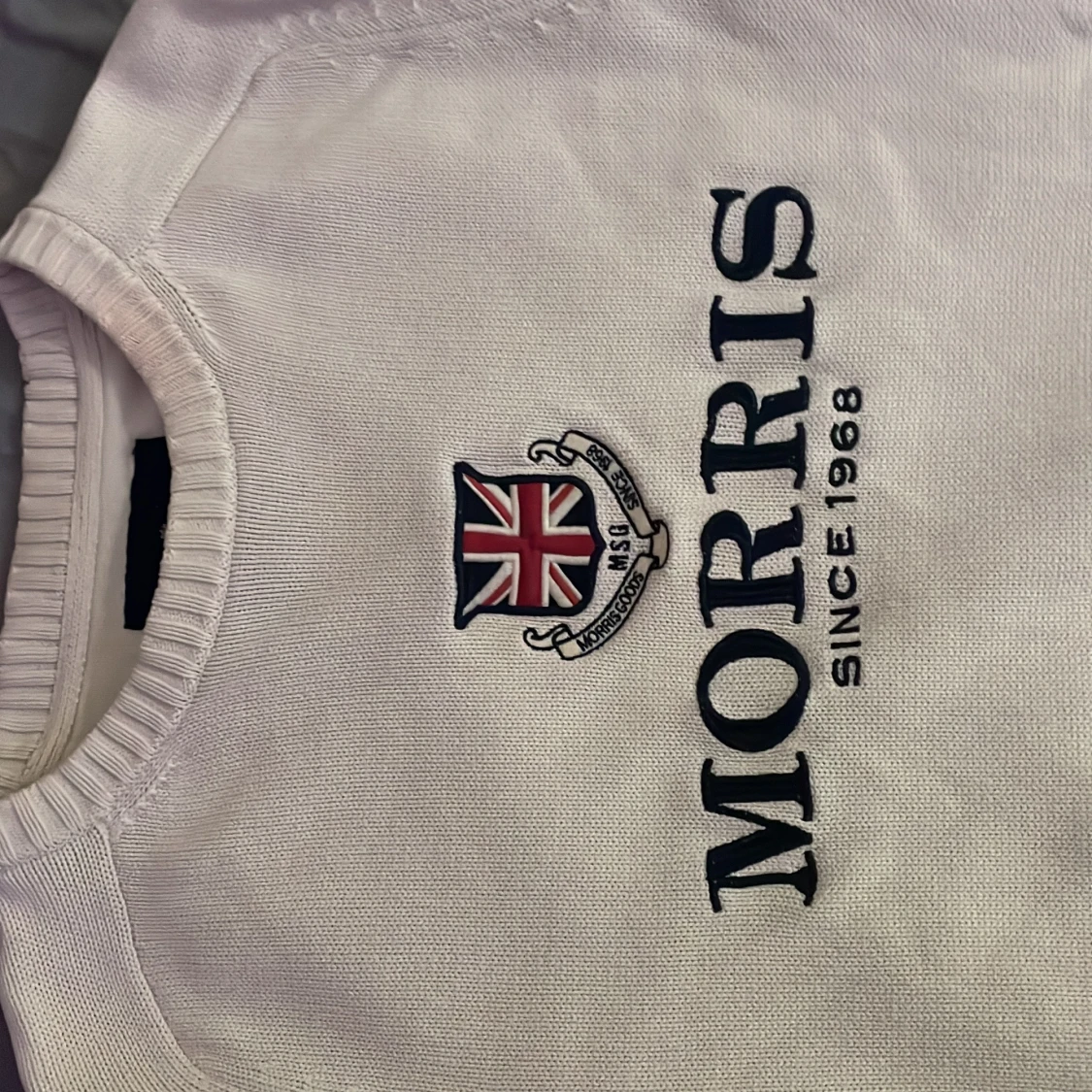 Vit tröja från Morris - 90