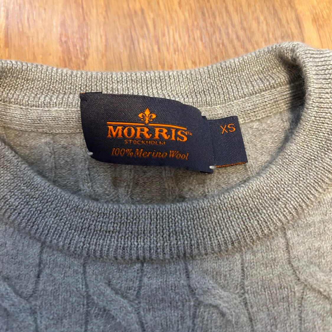 Grå tröja från Morris - 90