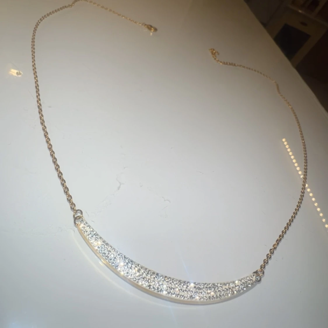 Äkta Silver halsband med glittrig detalj