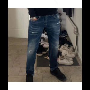 Dondup Jeans - Dondup jeans i storlek 34 säljes då jag inte använder dom längre pris kan diskuteras vid snabb affär/ byten kan vara intressant kom med förslag:)