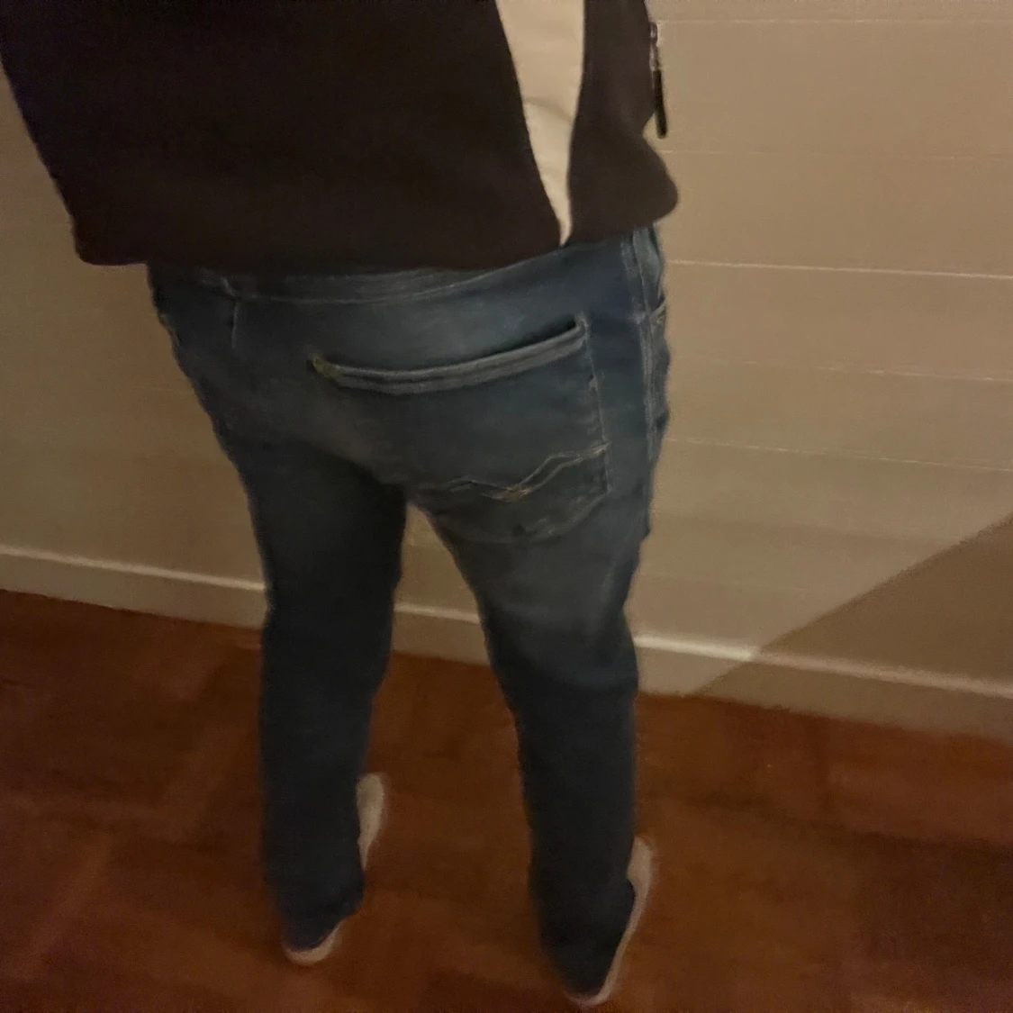 Blåa replay anbass jeans storlek 28/29 w - 90