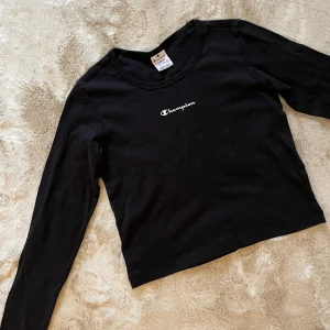 Champion L - Storlek L oanvänd pris 200kr