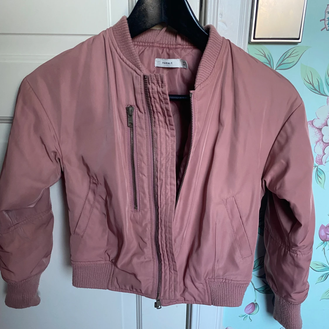 Rosa Bomberjacka - 90