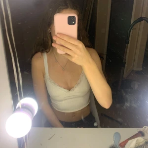 Enkelt Linne - Djur finns i hemmet