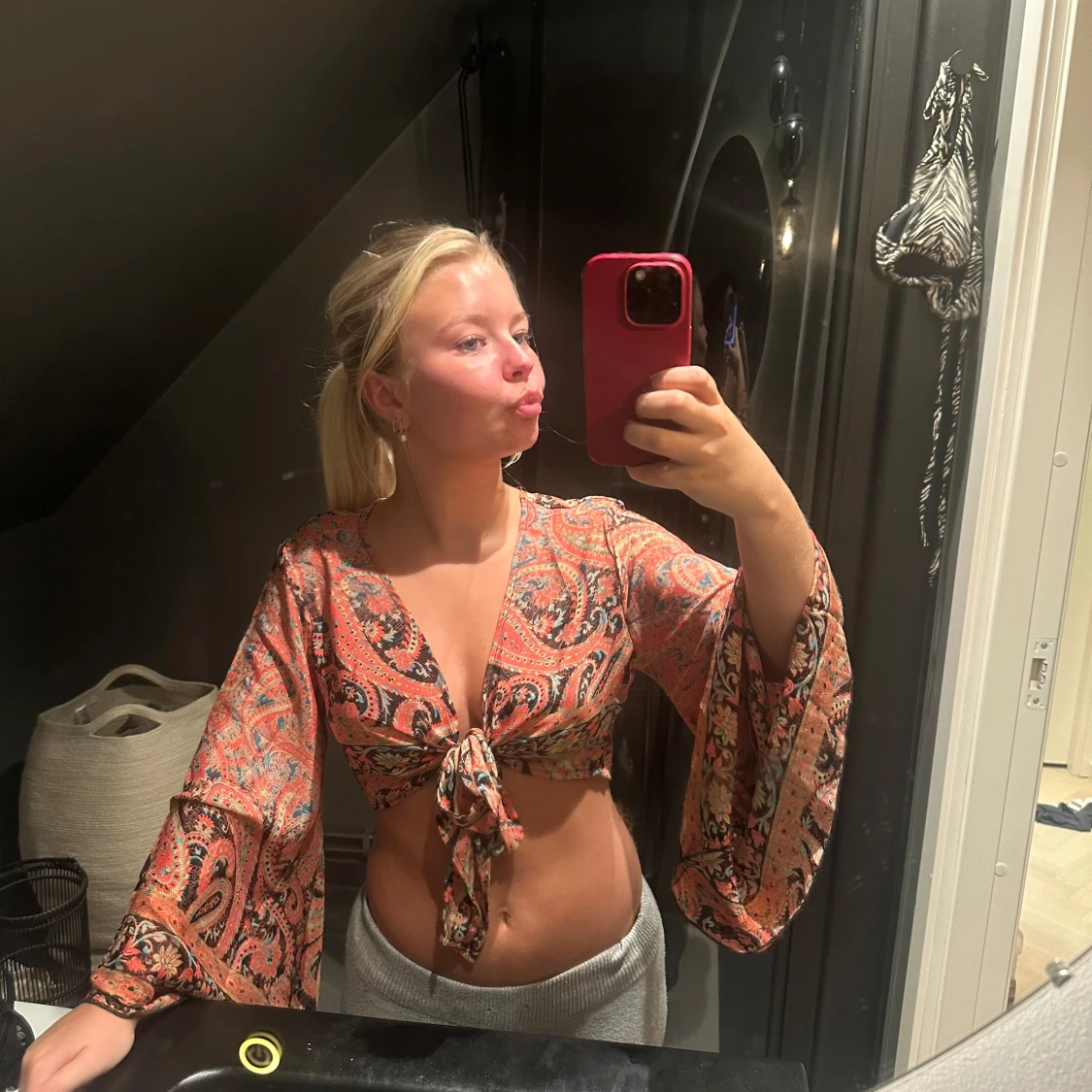 Snygg knyt topp! - 90