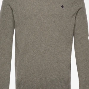 Morris Sweatshirt Merinoull - Säljer pga av krympning i tvätten.  Passar super till någon som är 160cm.  Ska handtvättas.  100% Merinoull  Nypris 1300.