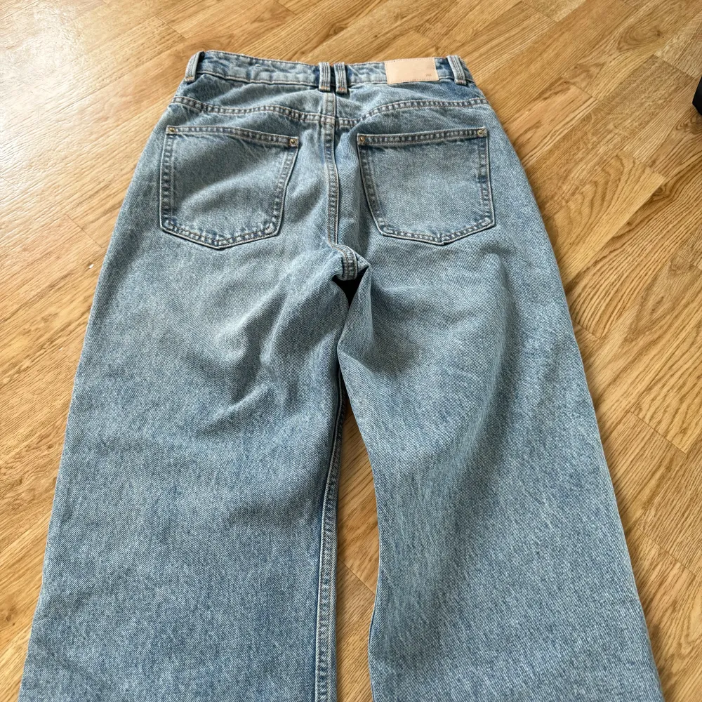 Använd en gång. Jeans & Byxor.