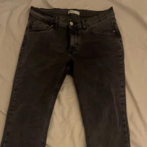 Gina jeans Low waist bootcut - Använt få tal gånger💕