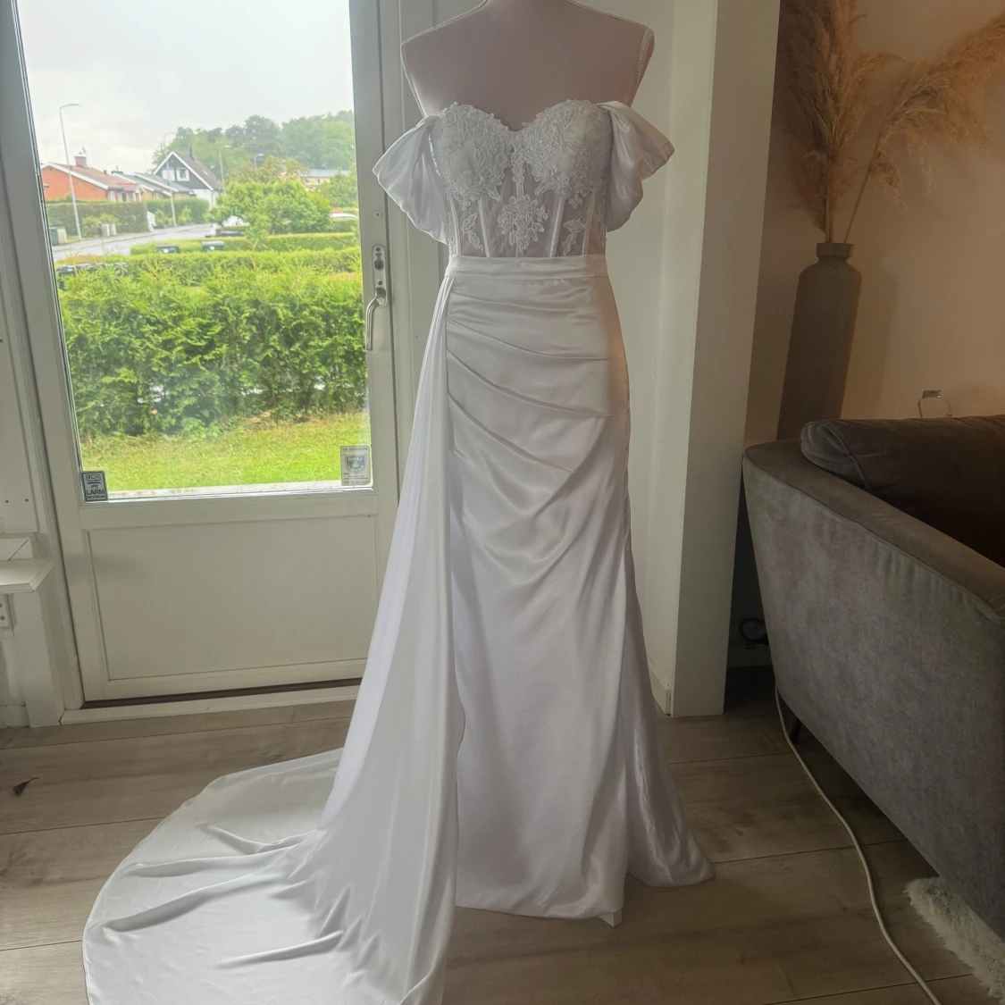 Brudklänning / festklänning  - 91
