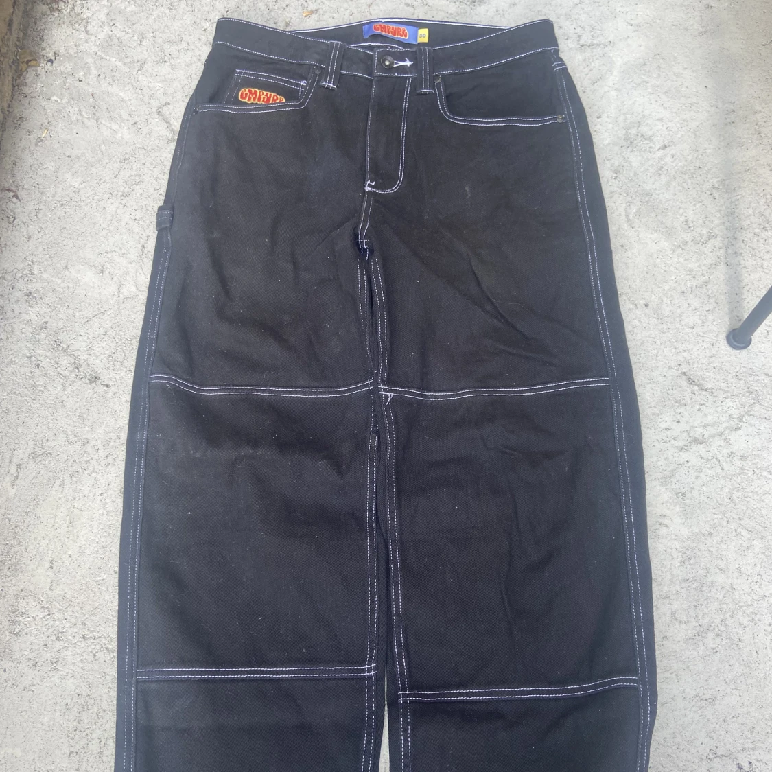 Empyre knee pants