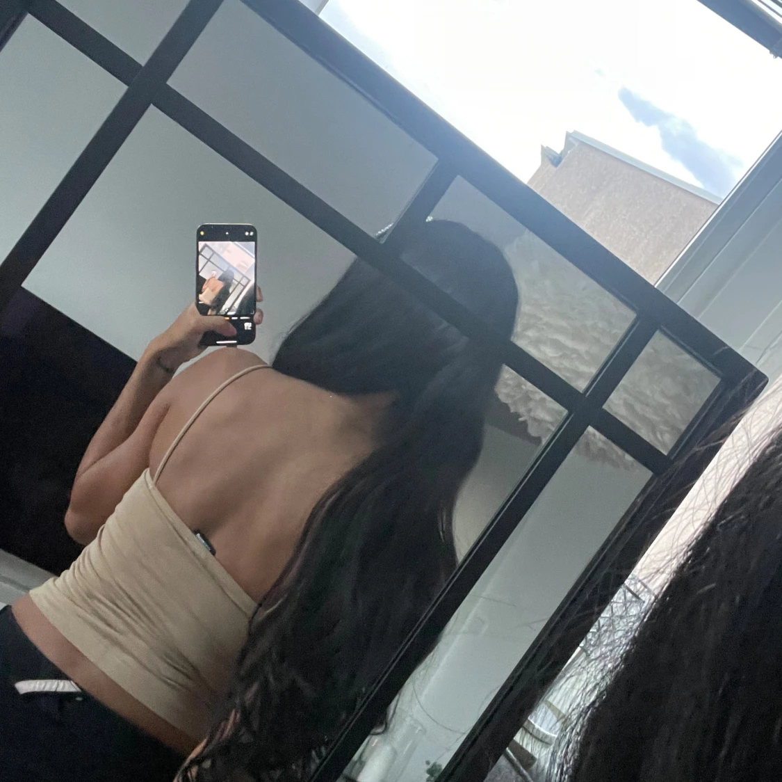 Beige axelbandslös topp - 90