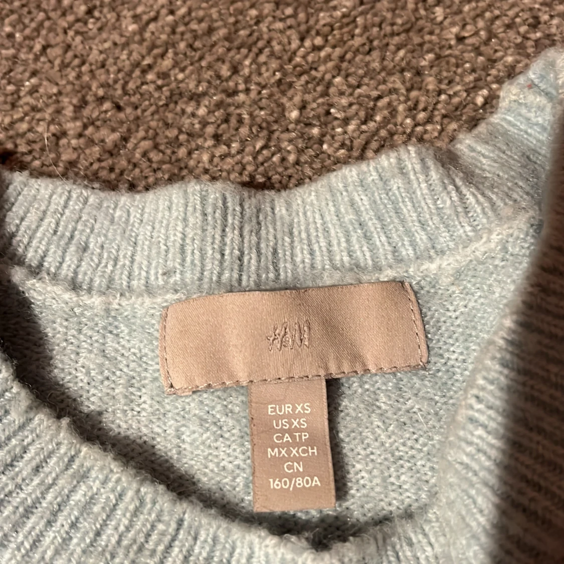 Ljusblå tröja från H&M - 1