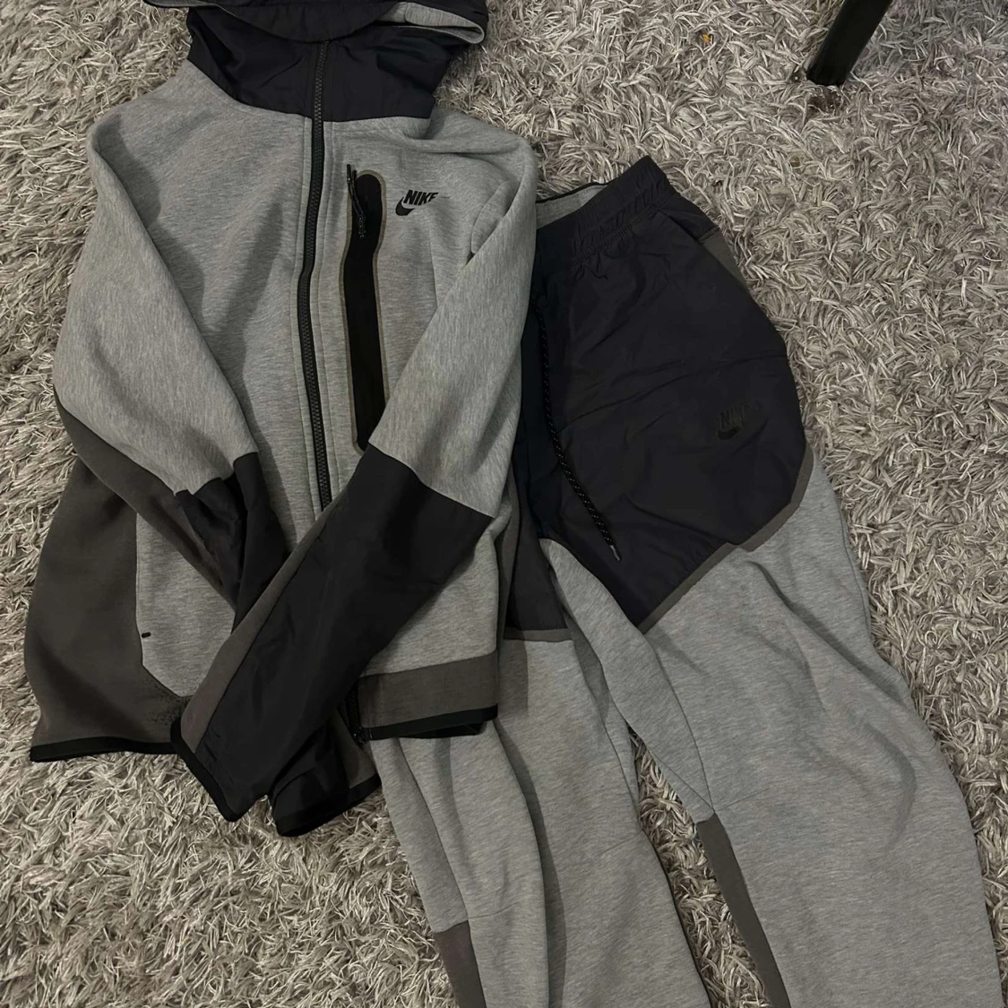 nike tech tracksuit