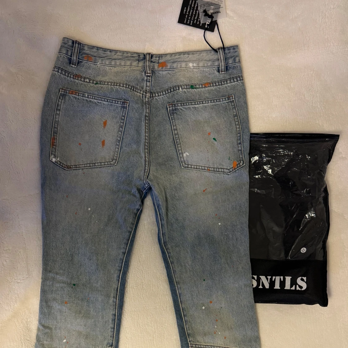 Flared Jeans HESNTLS - 3