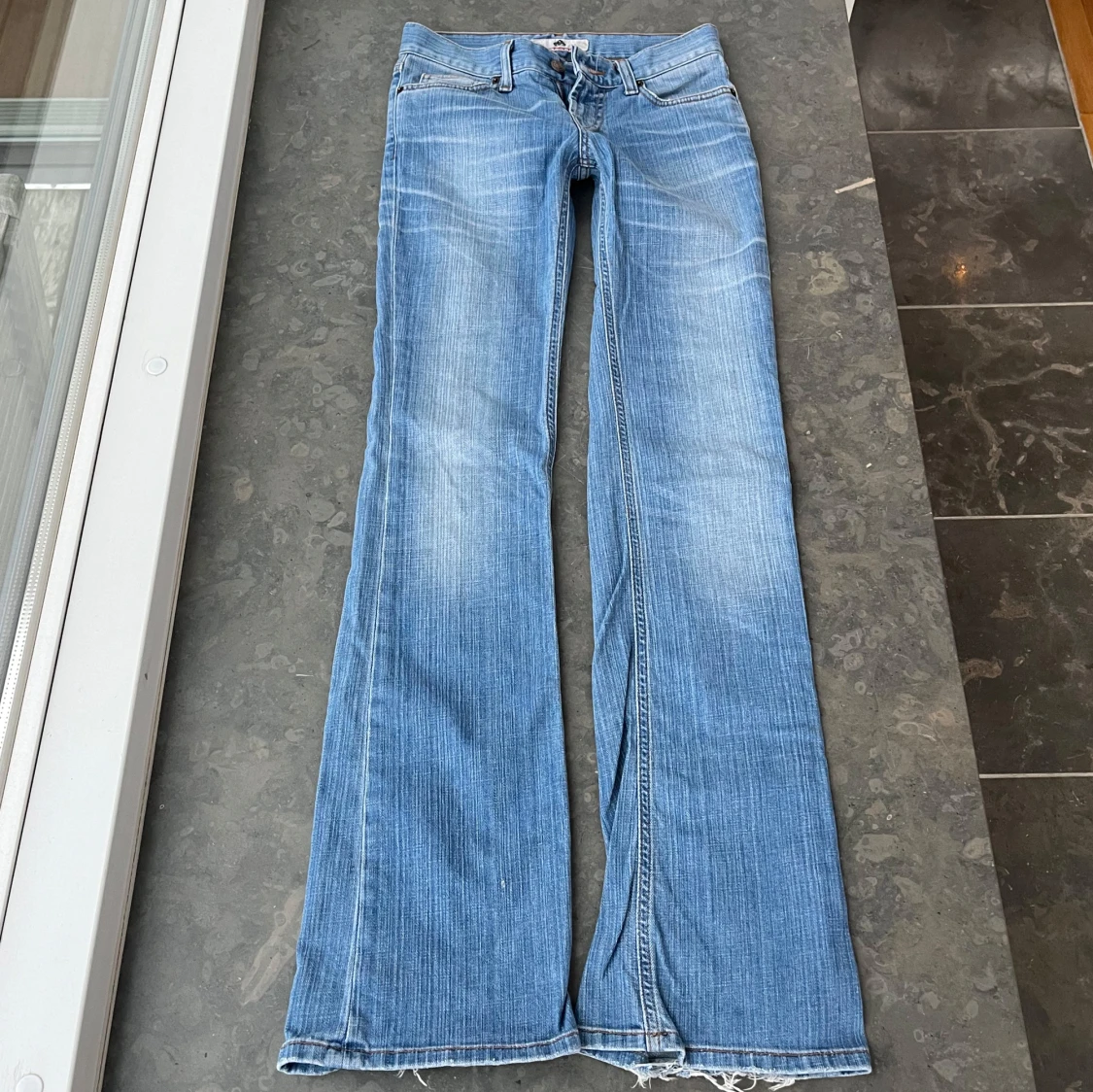 Bootcut ljusblå  jeans 