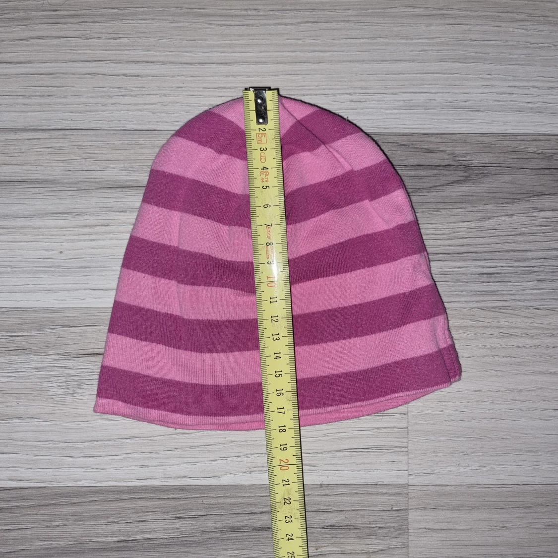 Rosa och lila randig mössa - 2