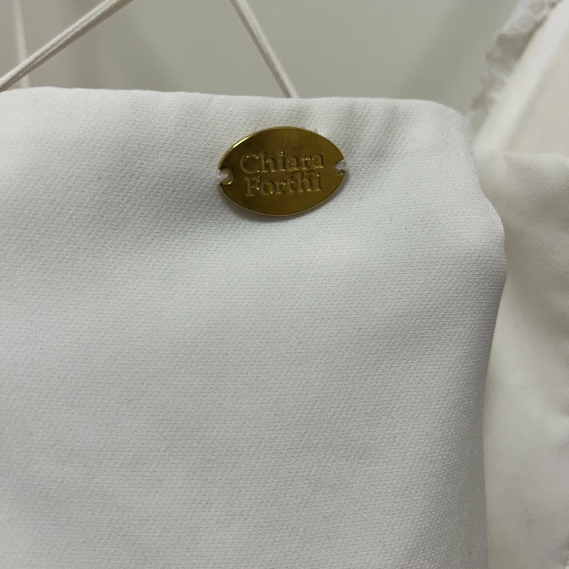 Vit klänning från Chiara Forthi - 1