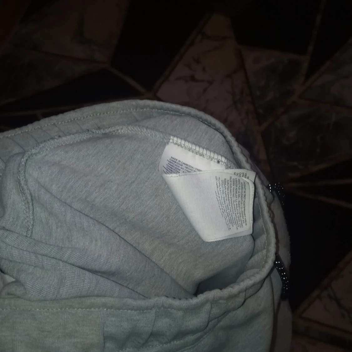 Grå mjukisbyxor från Nike - 3