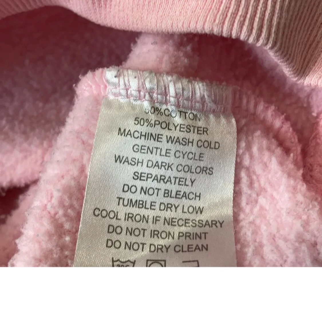 Rosa hoodie från Hidden Cult - 4