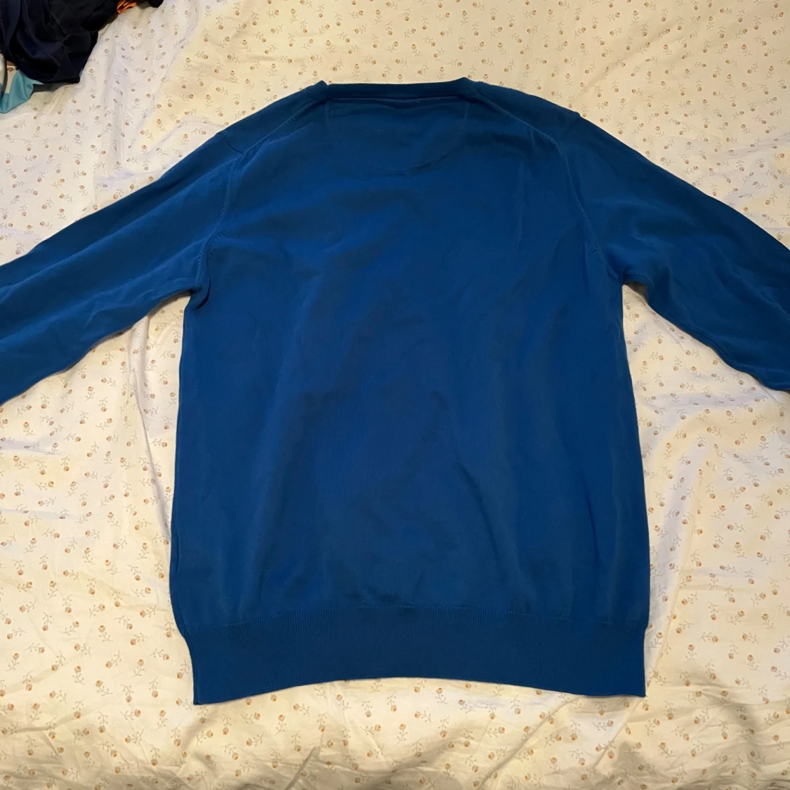 Blå tröja från GANT - 1