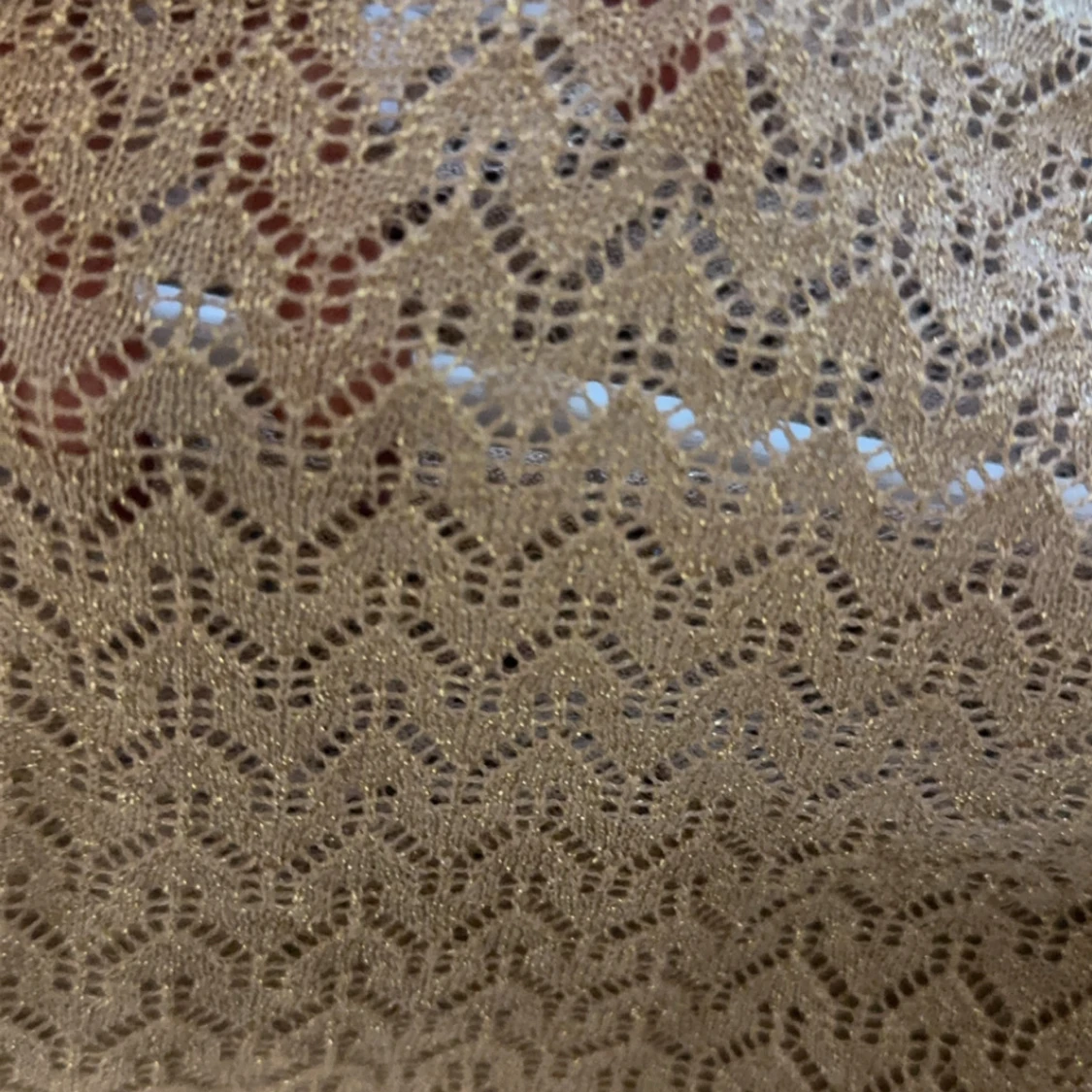 Beige stickad tröja från Amisu - 90