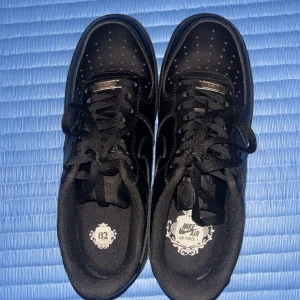 Airforce 1 storlek 41 - Skor storlek 41 (man)