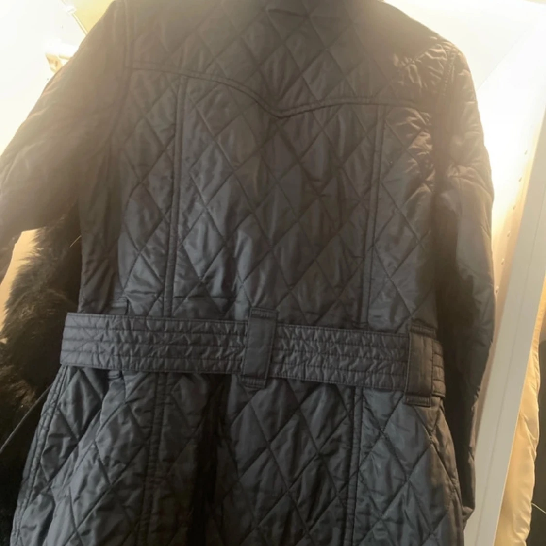 Svart quiltad jacka från Barbour - 91