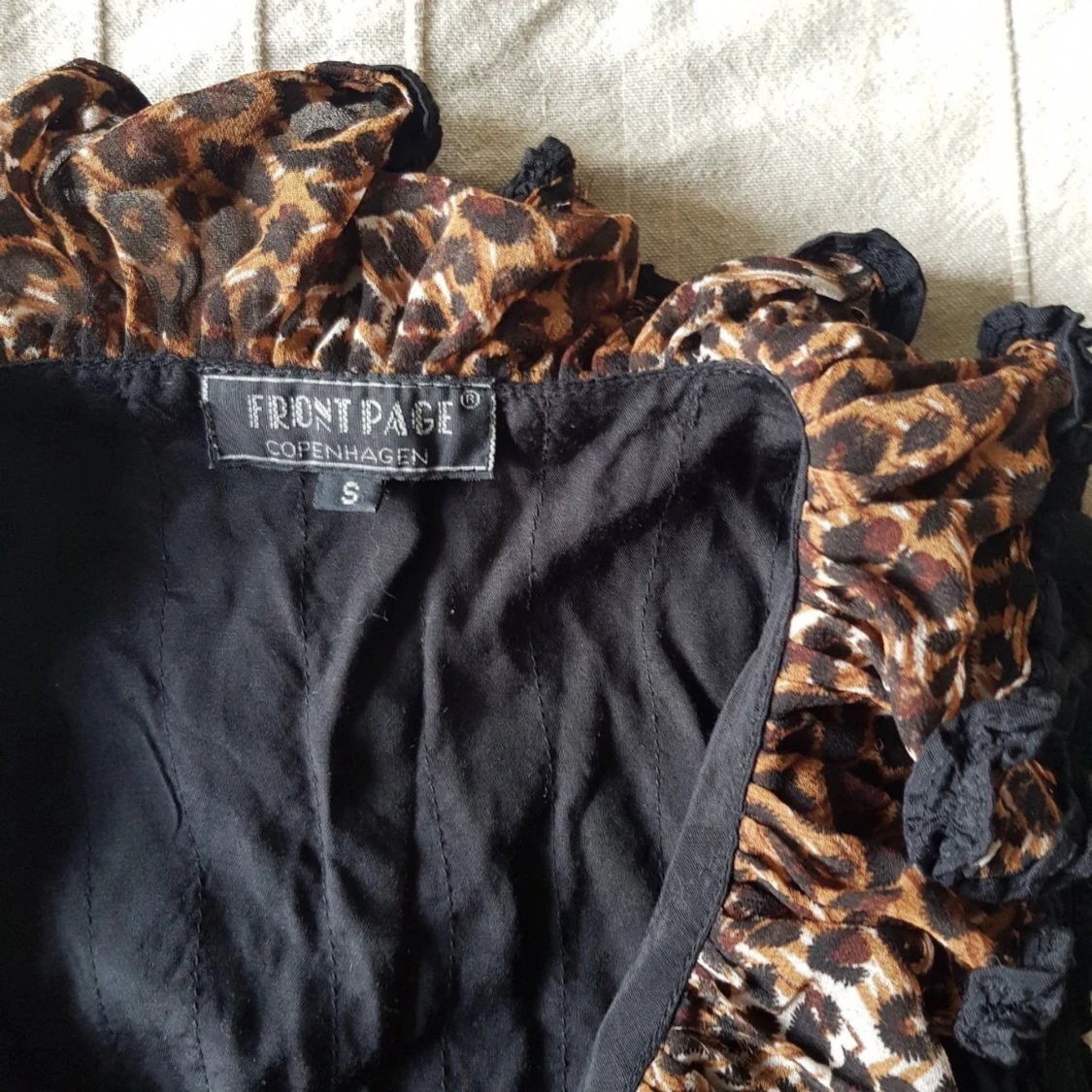 Vintage topp med volanger, retro - 90