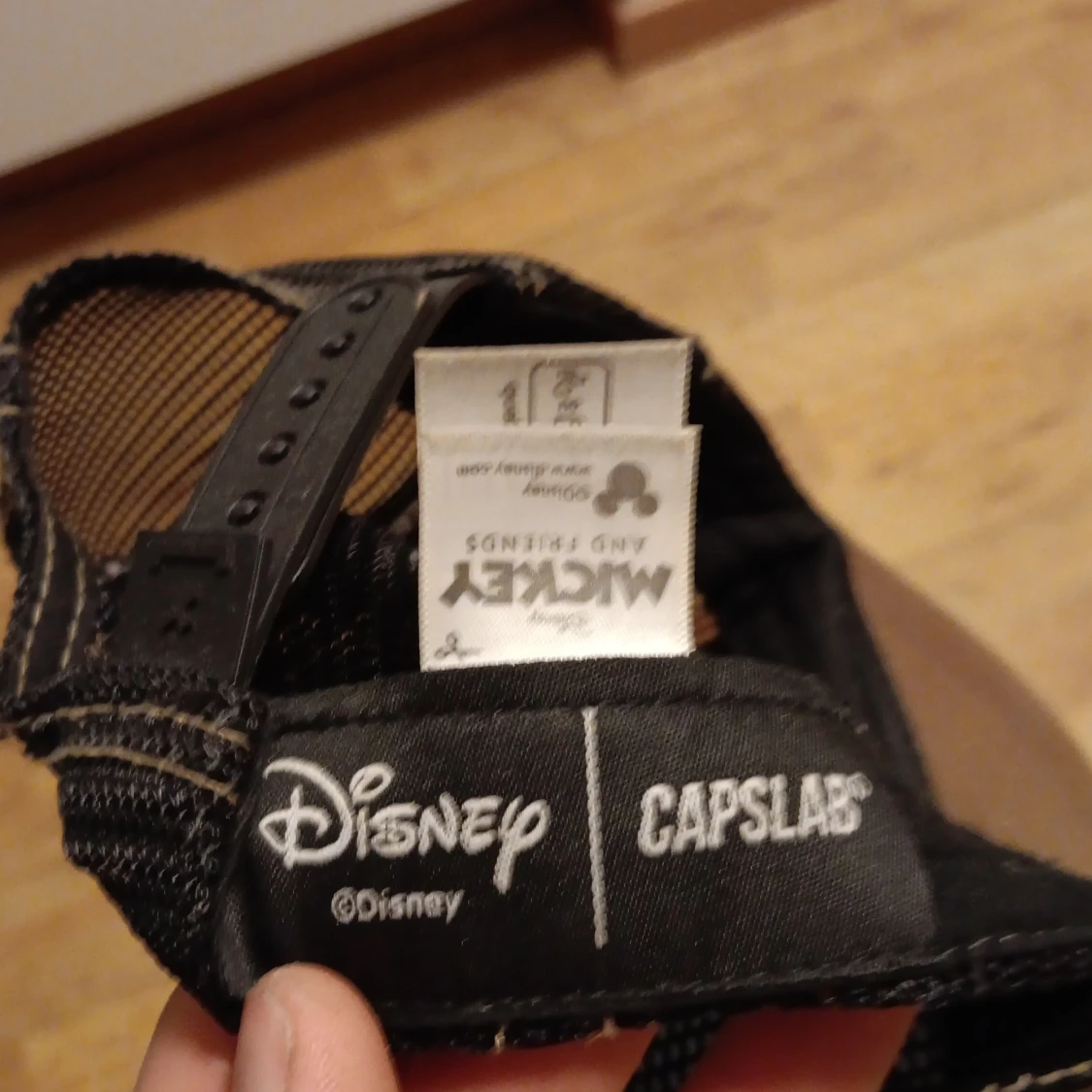 Grå och brun keps med Musse Pigg från Disney - 92